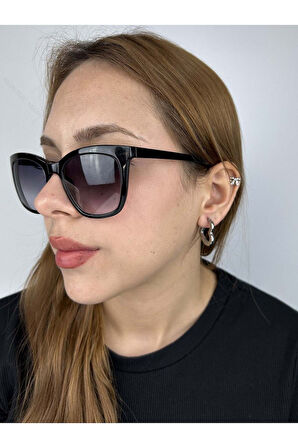 Zirkon Taşlı, Kalp Formlu, Halka Model, Paslanmaz Çelik Küpe 405, Gümüş Renk