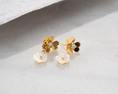925 Ayar Zirkon Taşlı Sedef Yonca Küpe.rose.gold.rodaj