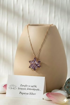 925 Ayar Zirkon Taşlı Lotus Çiçeği Kolye.rose.gold.rodaj