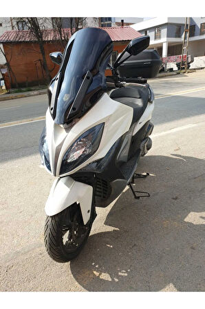 Kymco Xciting 400 İ Ön cam 2015 Model Yılı 72cm Siyah Renk 4mm Uzun ve geniş