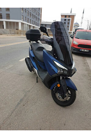 Kymco Xtown 250 İ Ön cam 2020 2024 Model Yılı 83cm Siyah Renk 4mm Uzun ve geniş