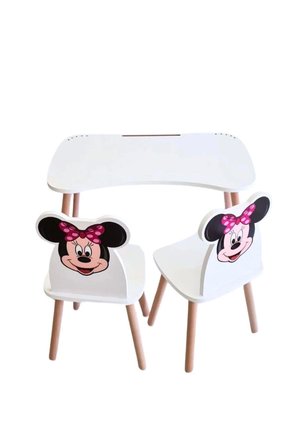 Çocuk Aktivite 1 Masa 2 Sandalye Takımı 4-12 Yaş Minnie Mouse