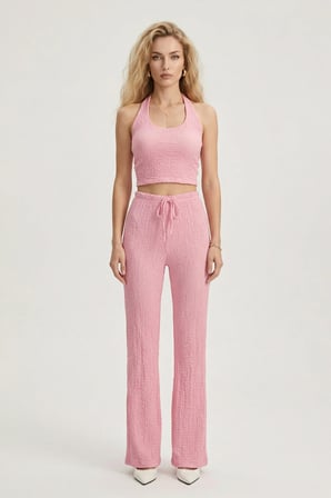 Kadın Bubble Kumaş Halter Yaka Dokulu Crop Top ve Geniş Paça Pantolon İkili Takım - 3005