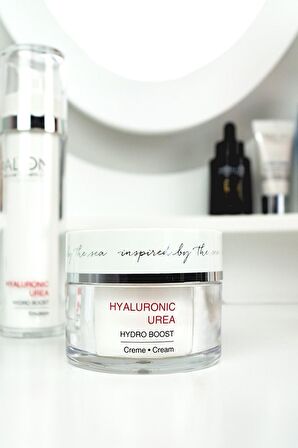 Hyaluronic Urea Yaşlanma Karşıtı Allantoin / Laktik Asit / Balmumu 30 Yaş + Gece-Gündüz Yüz ve Boyun Kremi 50 ml