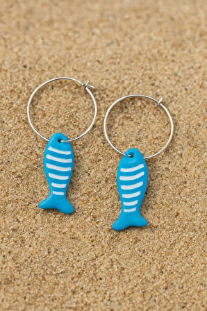 Maahi El Yapımı Mavi Balık Figürlü Halka Küpe – Yaz Koleksiyonu