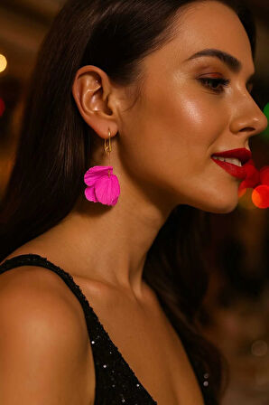 Fuchsia Bloom Altın Kaplama Pembe Çiçek Formlu El Yapımı Küpe