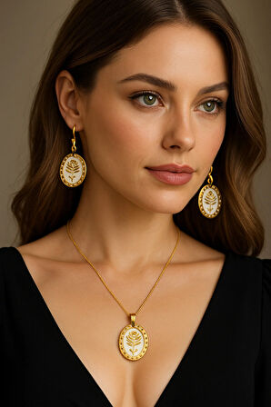 Roséline Altın Detaylı Gül Motifli El Yapımı Küpe ve Kolye Ucu Seti (Zincirsiz)