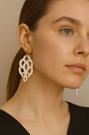 Ivoria Beyaz Opal Dokulu El Yapımı Polimer Kil Küpe