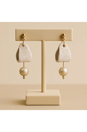 Éloria - Altın Detaylı El Yapımı Polimer Kil ve İncili Gelin Küpesi | Zarif ve Modern Tasarım