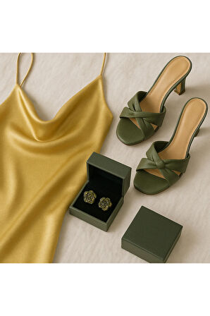 ✨ Éclat Vert – Haki & Altın Işıltılı Gül Küpe ✨