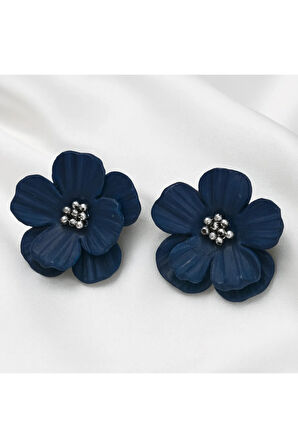 Fiona – El Yapımı Lacivert Çiçek Küpe | Lu Atelier Tasarım Aksesuar