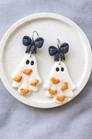 Phantom Bows Hayalet Figürlü Parlak Kurdeleli Halloween Özel Tasarım Küpe - El Yapımı Polimer Kil