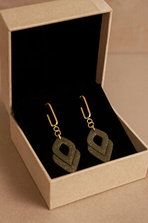 Émeraude Élégance Yeşil Altın Detaylı Geometrik Tasarım El Yapımı Polimer Kil Küpe -