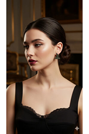 Midnight Witch El Yapımı Polimer Kil Küpe – Siyah Simli Şapka Tasarım