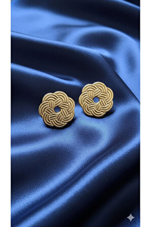 Soléna El Yapımı Polimer Kil Küpe – Altın Çiçek Form Tasarım – Zarif ve Şık Model