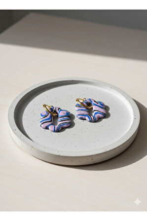 Bleu Améthyste – El Yapımı Mor & Lacivert Halkalı Küpe | Altın Detaylı Zarif Tasarım