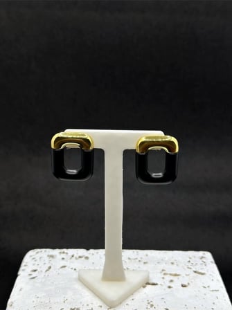 Gold Detaylı Siyah Küpe