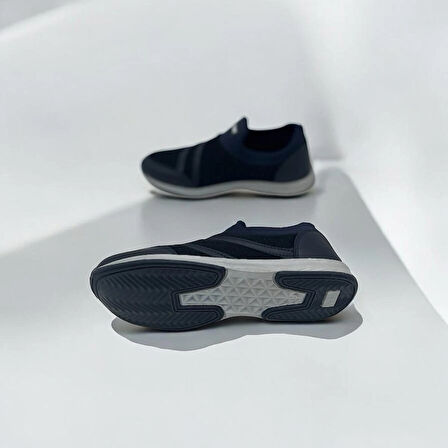 ERKEK ÜST ŞERİTLİ GÜNLÜK SNEAKER 