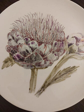 Enginar desenli tabak