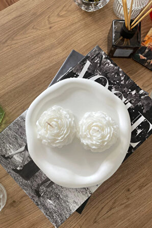 LUBERKA CANDLE Bulut Tasarımlı Sunum Tabağı ve 2'li Şakayık Tasarım Kokulu Mum Seti