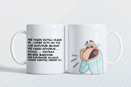Yeni yaşın diyorum kutlu olsun Keşke elektronik kulaklık alsaydık Hediye Kupa Love Bug-T