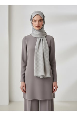 Yaz Esintisi Kendinden G Desenli Krep Şal