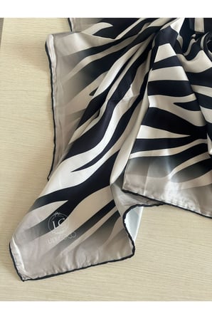 Zebra Desenli Dijital Baskı Rayon Eşarp