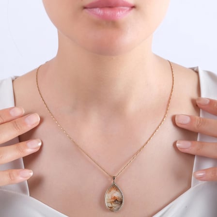 0.18 Karat Pırlanta İstanbul Desenli Kolye, Doğal Pırlanta, Mücevher Sertifikalı, Sarı Altın