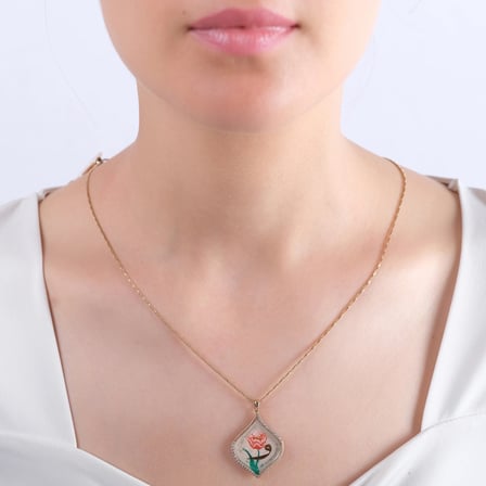 0.21 Karat Gül ve Vav Desenli Kolye, Doğal Taş, Mücevher Sertifikalı, Sarı Altın