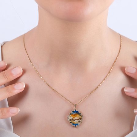 0.12 Karat Pırlanta İstanbul Desenli Kolye, Doğal Pırlanta, Mücevher Sertifikalı, Sarı Altın