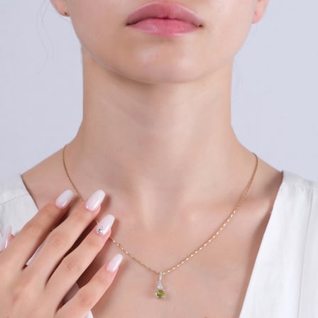 0.74 Karat Pırlanta Peridot Kolye, Doğal Pırlanta, Mücevher Sertifikalı, Rose Altın