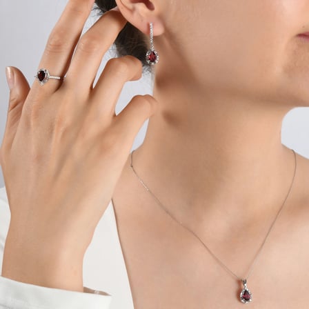 0.86 Karat Pırlanta Rhodolite Kolye, Doğal Pırlanta, Mücevher Sertifikalı, Beyaz Altın