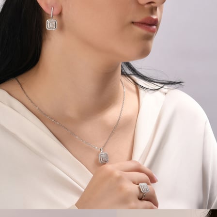 0.48 Karat Pırlanta Kolye, Doğal Pırlanta, Mücevher Sertifikalı, Sarı Altın