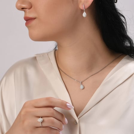 0.29 Karat Pırlanta Kolye, Doğal Pırlanta, Mücevher Sertifikalı, Rose Altın