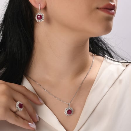 4.18 Karat Pırlanta Yakut Kolye, Doğal Pırlanta, Mücevher Sertifikalı, Sarı Altın