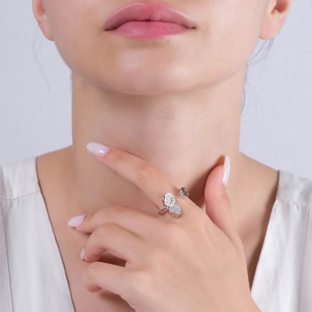 1.00 Karat Pırlanta Yüzük, Kalp Motifli, Doğal Pırlanta, Sertifikalı Mücevher, Beyaz Altın