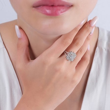 0.94 Karat Baget Pırlanta Yüzük, Doğal Pırlanta, Sertifikalı Mücevher, Beyaz Altın