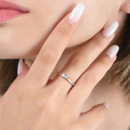 0.15 Karat Baget Pırlanta Yüzük, Doğal Pırlanta, Sertifikalı Mücevher, Beyaz Altın