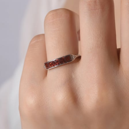 0.83 Karat Pırlanta Garnet Yüzük, Doğal Pırlanta, Sertifikalı Mücevher, Rose Altın