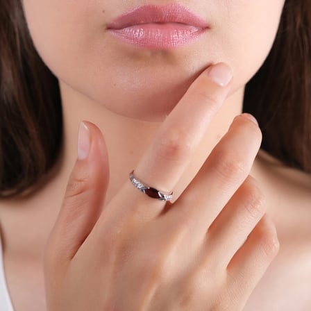 0.65 Karat Pırlanta Garnet Yüzük, Doğal Pırlanta, Sertifikalı Mücevher, Beyaz Altın