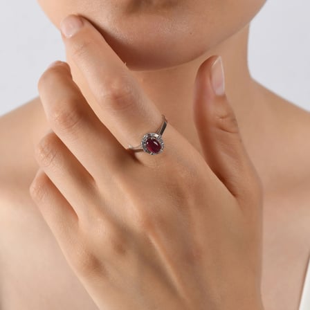 1.40 Karat Baget Pırlanta Yakut Yüzük, Doğal Pırlanta, Sertifikalı Mücevher, Beyaz Altın
