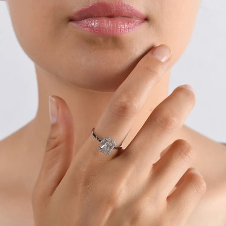 0.18 Karat Baget Pırlanta Yüzük, Doğal Pırlanta, Sertifikalı Mücevher, Beyaz Altın