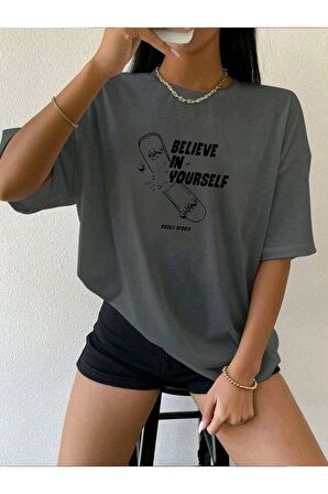Unisex Believe İn Yourself Yazılı Tshirt