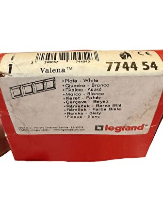 Legrand Valena 774454 4'Lü Çerçeve Beyaz