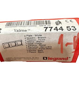 Legrand Valena 774453 3'Lü Çerçeve Beyaz