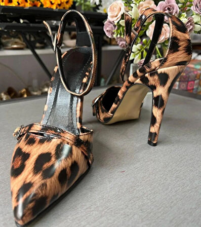 LEOPAR TREND MODEL KADIN TOPUKLU AYAKKABI
