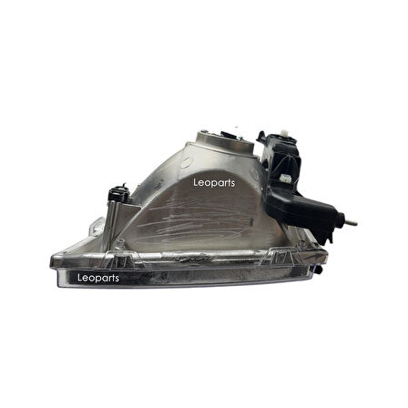 LEOPARTS Toyota Hilux Far Lambası Sağ 2002-2005 81130-35370