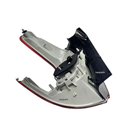 LEOPARTS Peugeot 2008 Stop Lambası Dış Sağ 2013-2016 9806592380