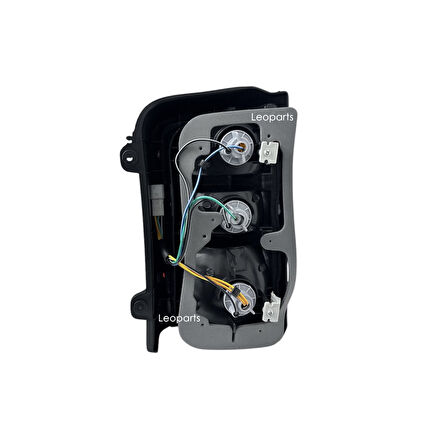 LEOPARTS Mitsubishi L300 Stop Lambası Sol 1993-2000 MB527315