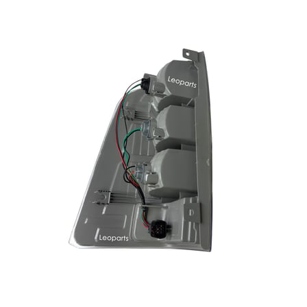 Leoparts Ford Ranger Stop Lambası Sağ (Beyaz) 2009-2011 UD2D-51-150E